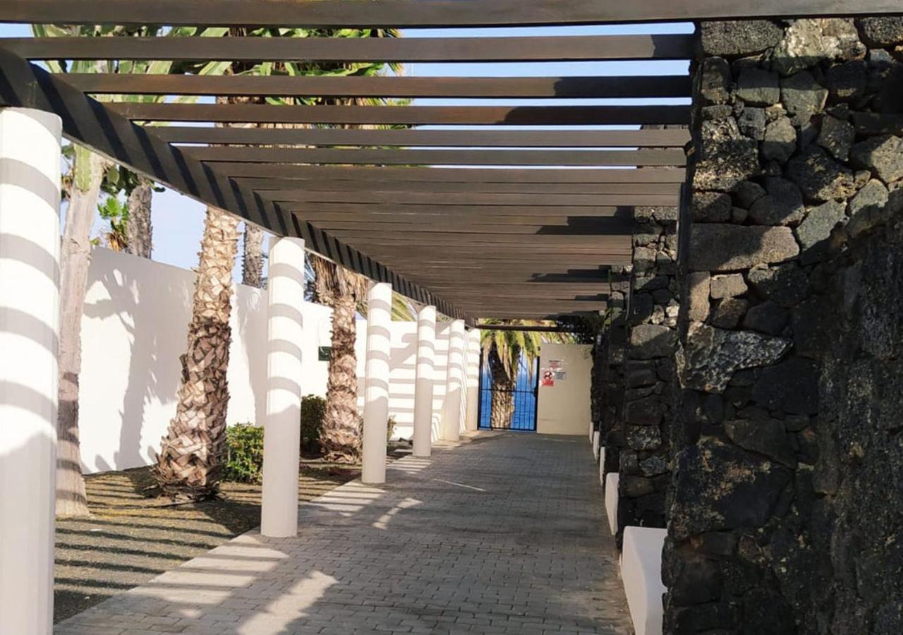 Villa Sun And Sea 2 Front De Mer Playa Rocca Costa Teguise Zewnętrze zdjęcie